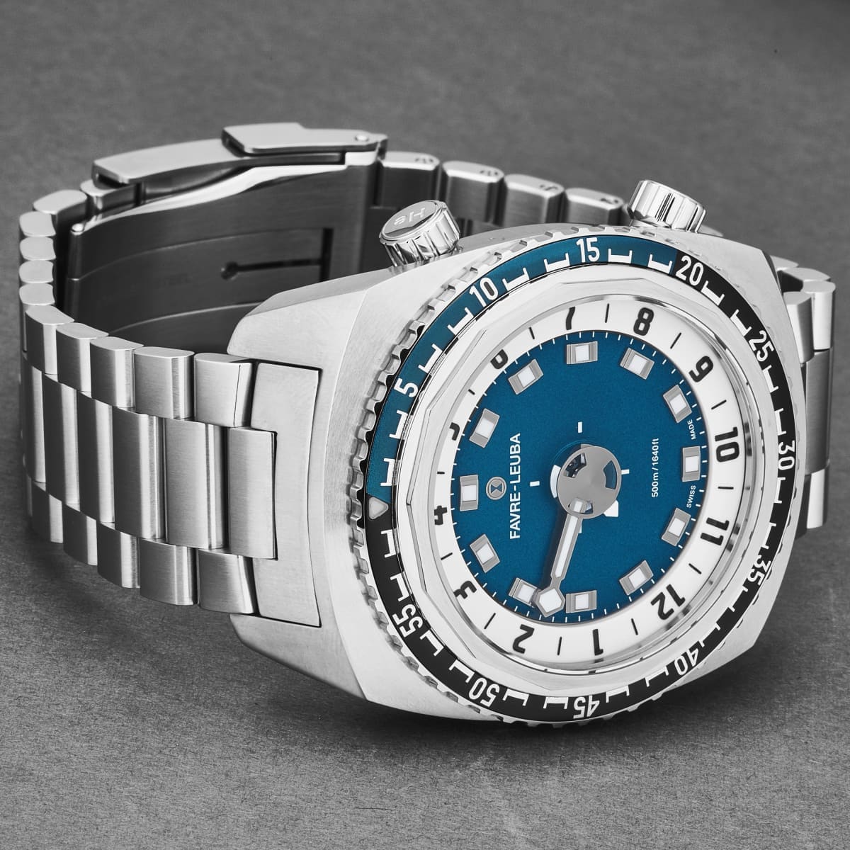 Favre-Leuba Men’s 00.10101.08.52.20 ’Raider Harpoon’ Blue White Dial Stainless Steel Bracelet Automatic Watch - On sale